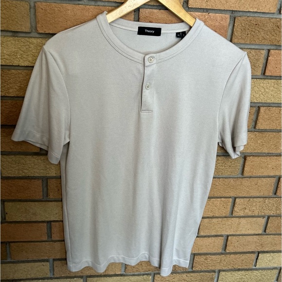 Theory Men's Grey/Tan Luxe Cotton Henley Short Sleeve Button T-Shirt Size XS - Picture 1 of 7